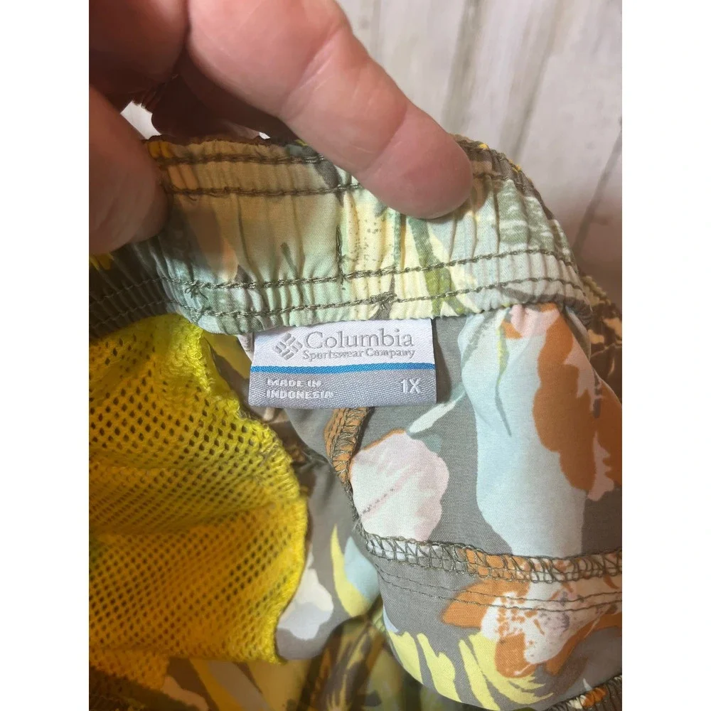 Columbia‎ Mens XL swim trunks court dark green floral print